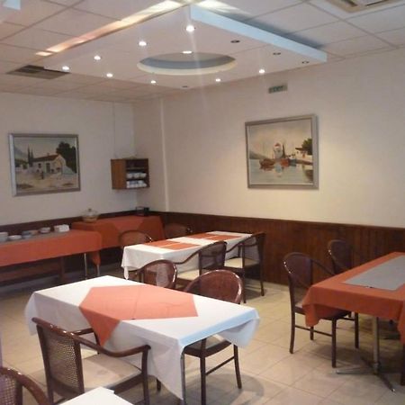 Hotel Korinthos ภายนอก รูปภาพ